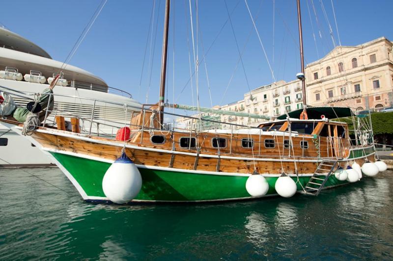 Goktuga Boat&Breakfast Hotel Syracuse Exterior photo